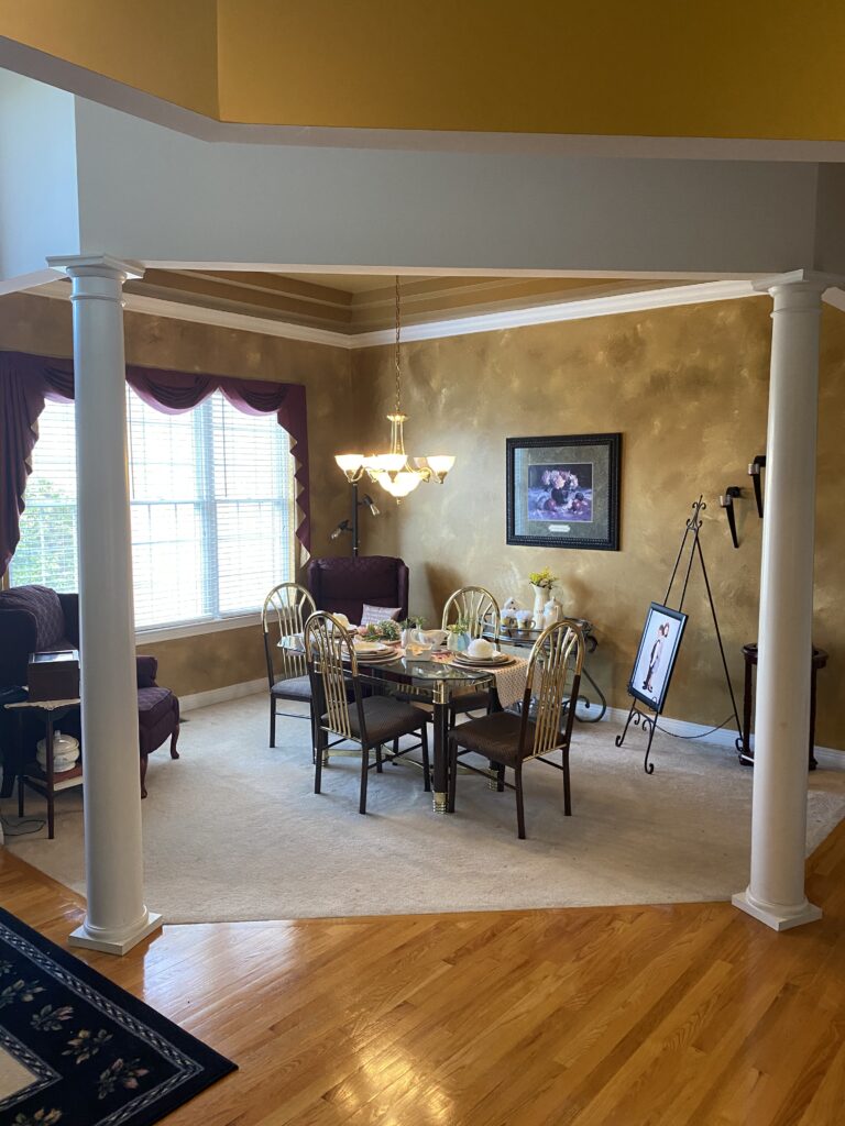 Dining room ready for a refresh