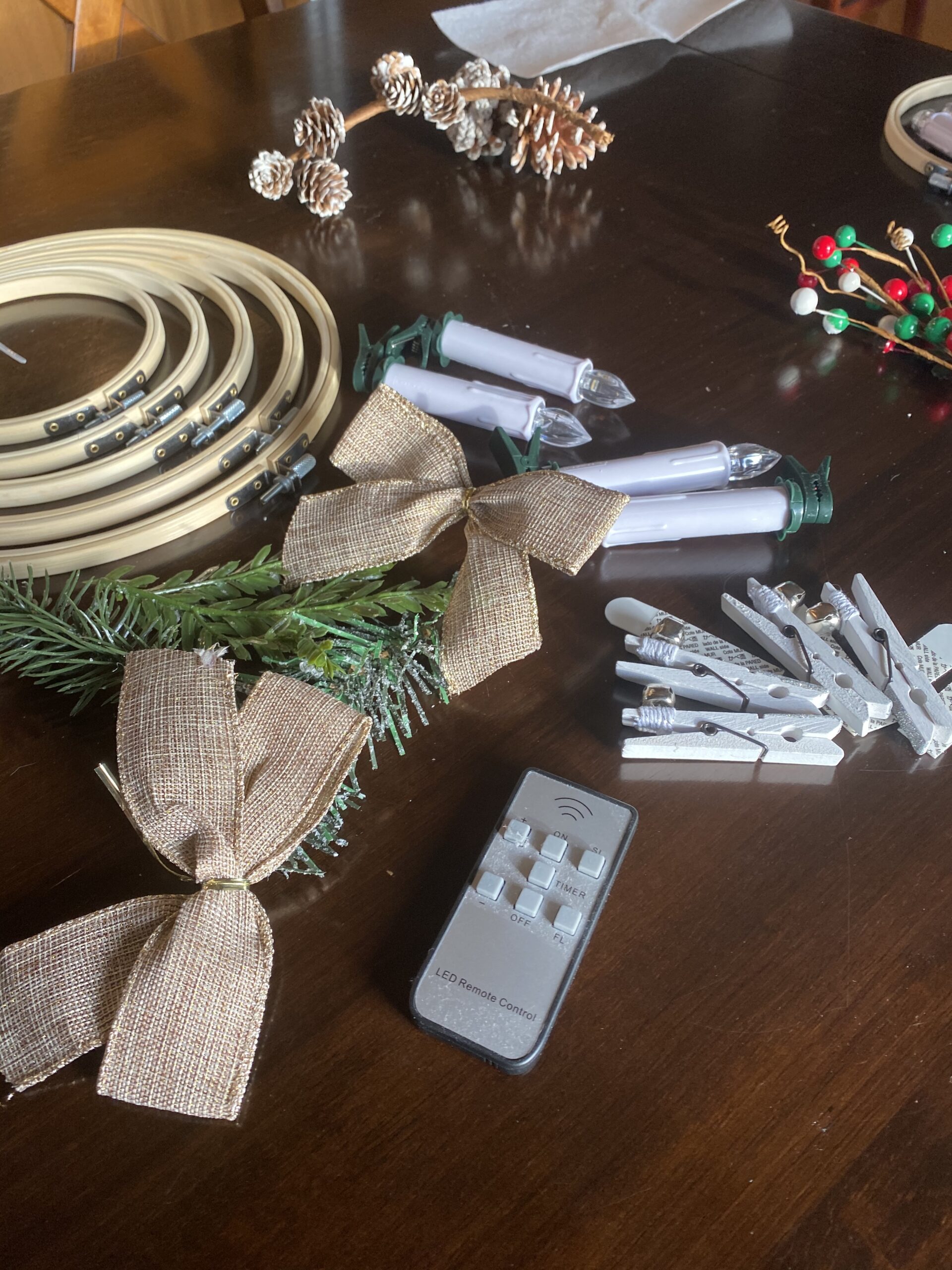 DIY Christmas wall decor » A Home, Decor, and DIY Blog