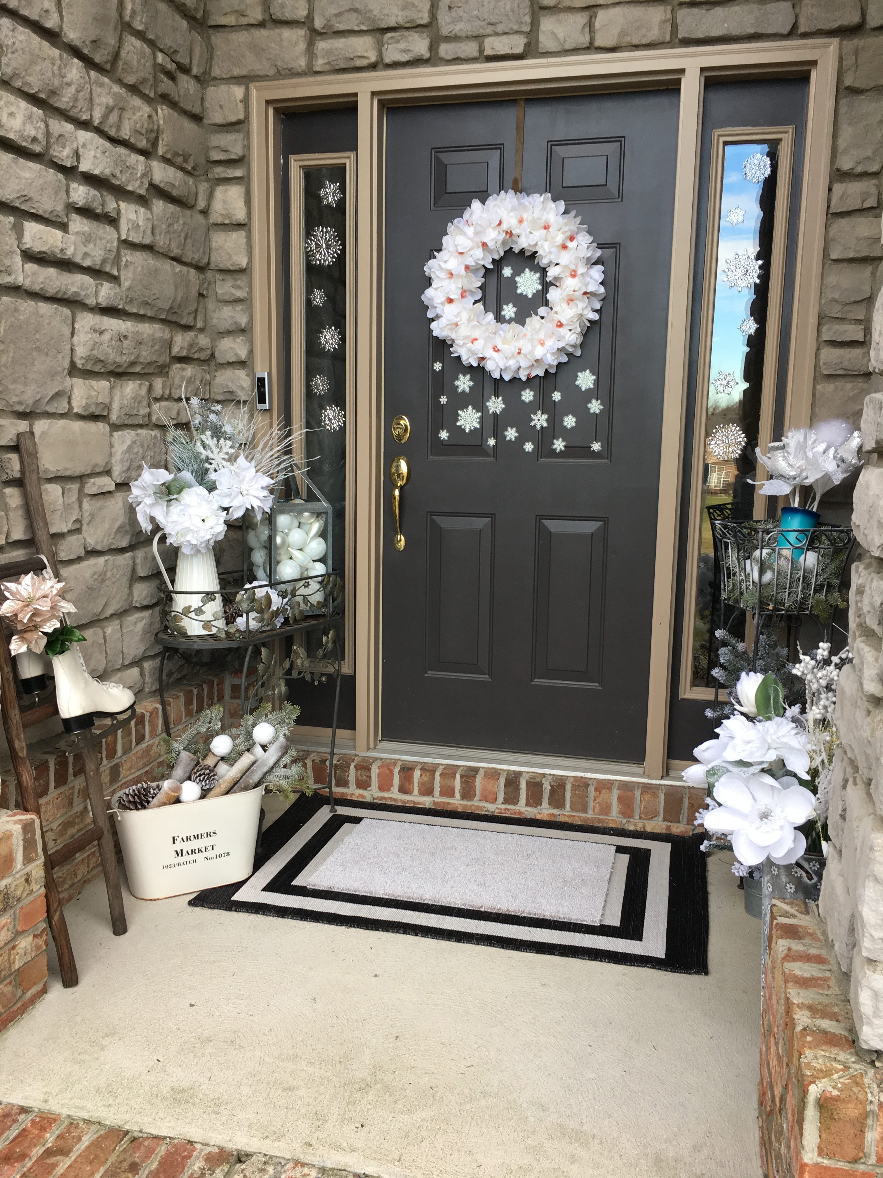 How to Create a Wintry Front Door Basket for Christmas