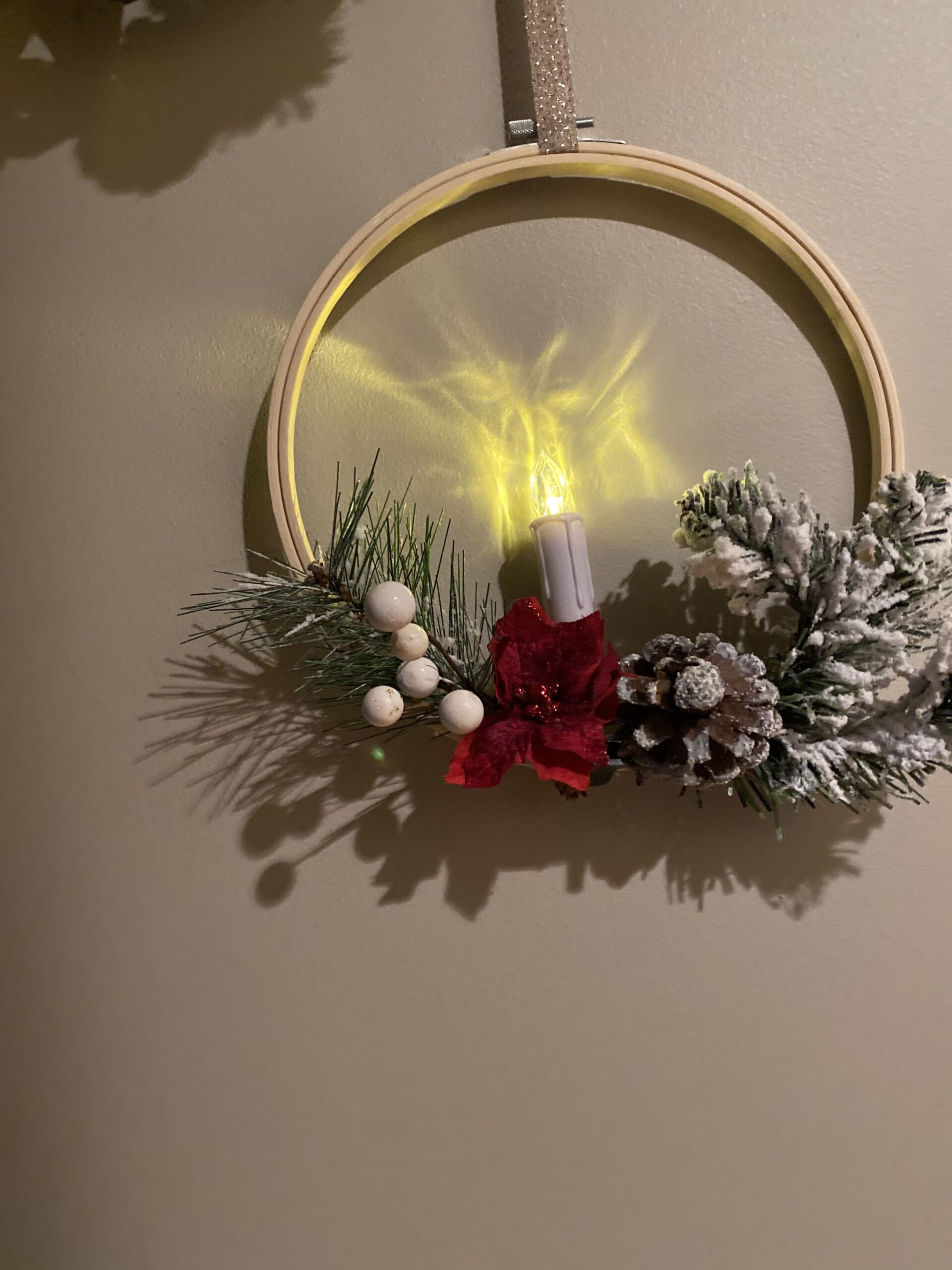 DIY Christmas wall decor » A Home, Decor, and DIY Blog